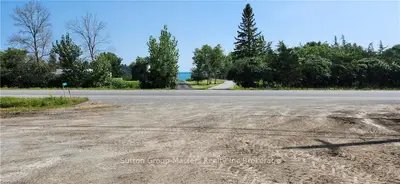 Vacant Land in Loyalist