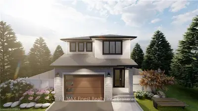 Detached in Kingston