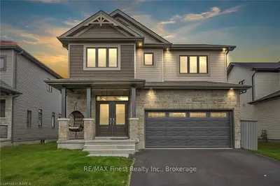 Detached in Kingston