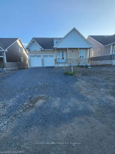 Detached in Loyalist