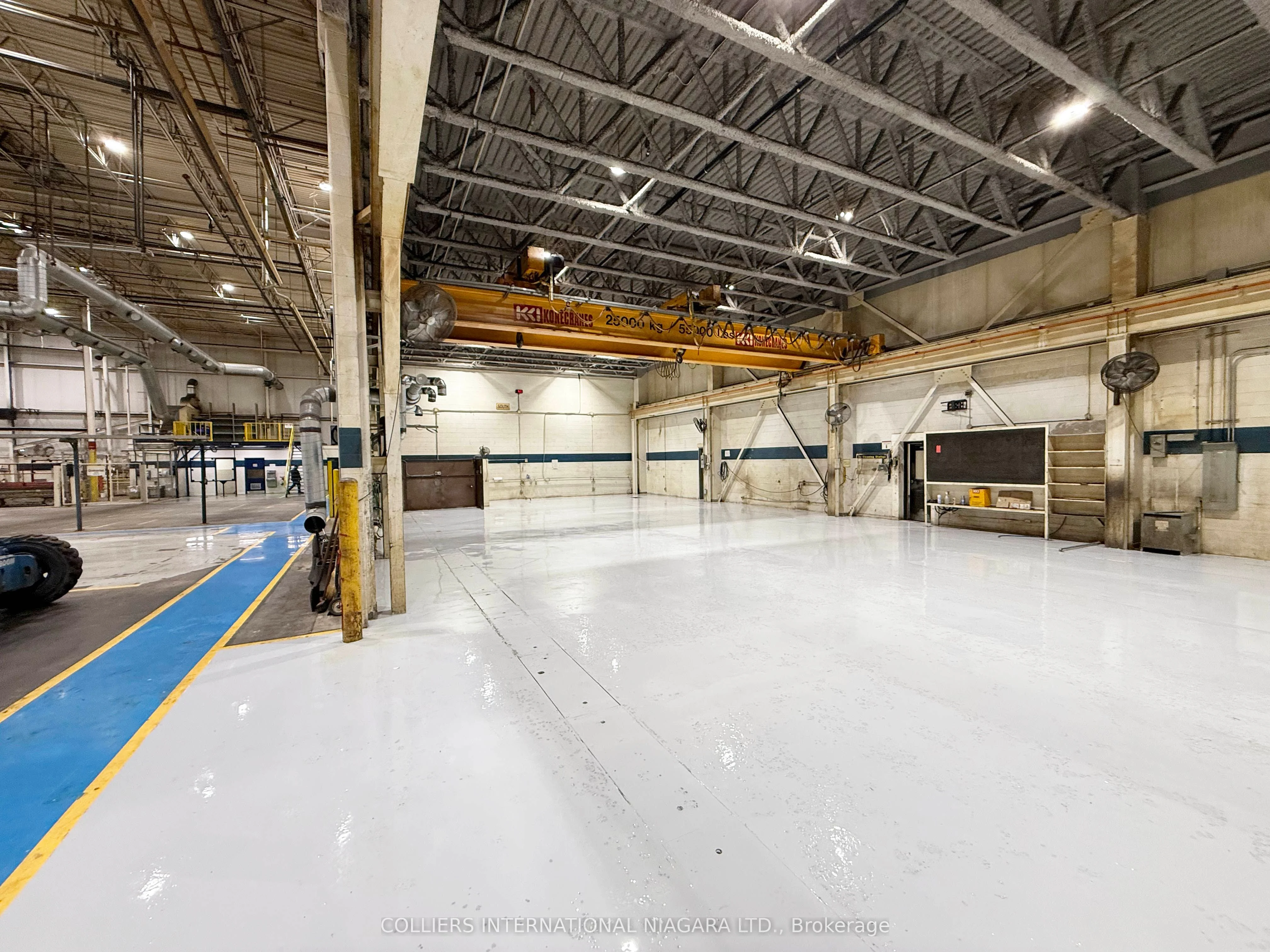 2032 First St Louth Street, St. Catharines, On L2s 0c5