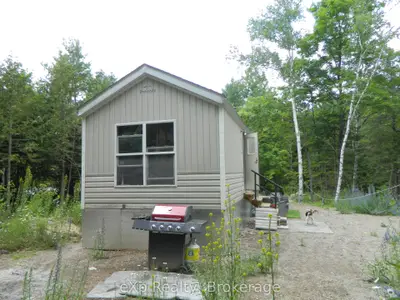 MobileTrailer in Frontenac