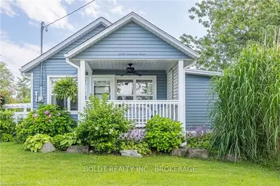 Detached in Wainfleet