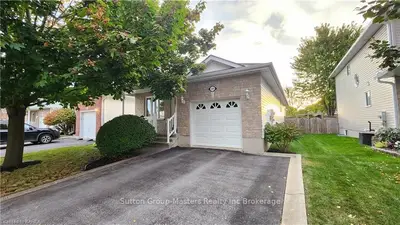 Detached in Kingston
