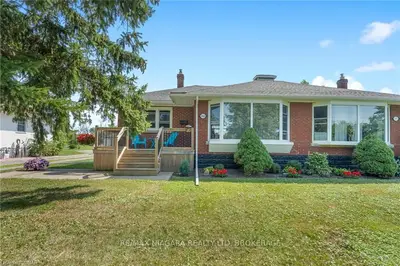 360 Kingsway Street, Welland, On L3b 3n9