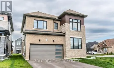 Detached in Thorold