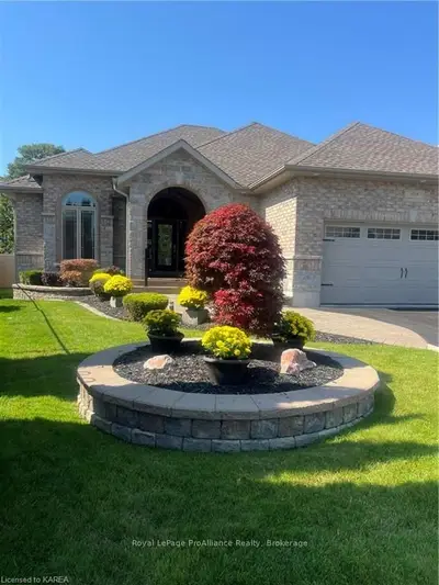 Detached in Kingston