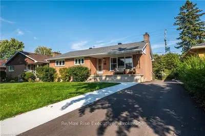 Detached in Kingston