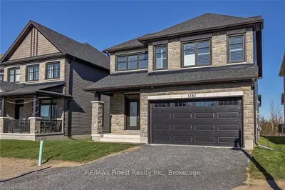 Detached in Kingston