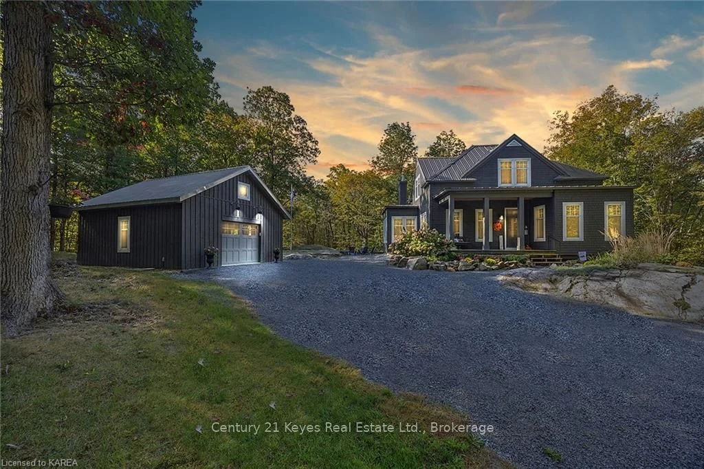60 LANDSAKES Road, Front of Leeds & Seeleys Bay, ON K0E 1L0
