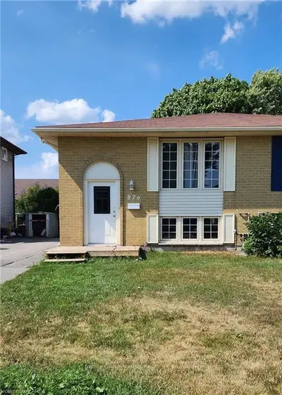 Semi-Detached in Kingston