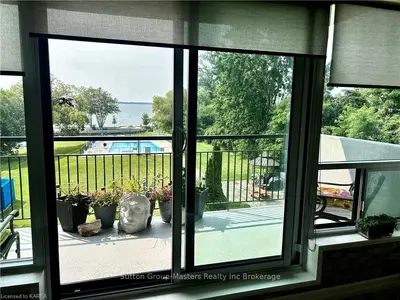 Condo Apartment in Kingston