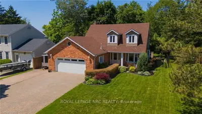 Detached in Welland