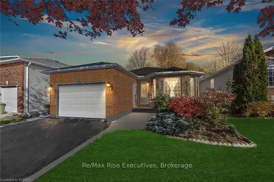 Detached in Kingston