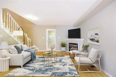 Att/Row/Townhouse in St. Catharines