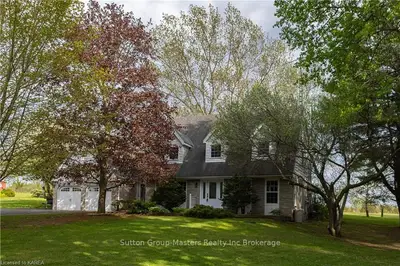 Detached in Stone Mills