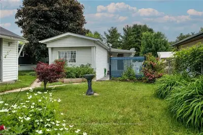 104 Ellisville Road 27, Leeds And The Thousand Islands, On K0h 2n0