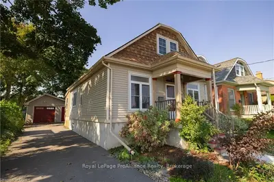 Detached in Kingston