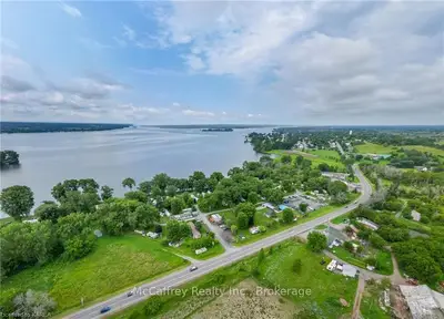 Detached in Greater Napanee