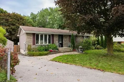 Detached in Kingston
