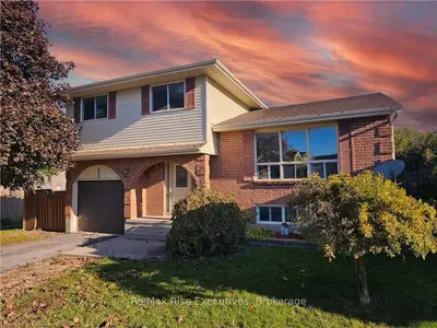 Detached in Kingston