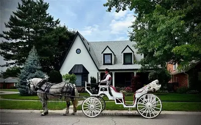 36 The Promenade Street, Niagara-on-the-lake, On L0s 1j0