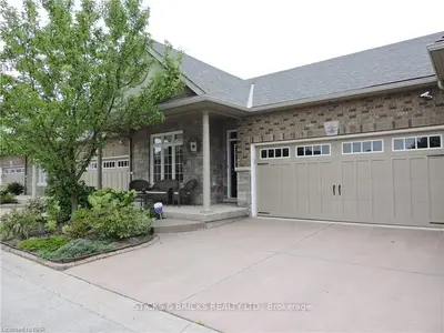 6334 Desanka Avenue 10, Niagara Falls, On L2h 0e4