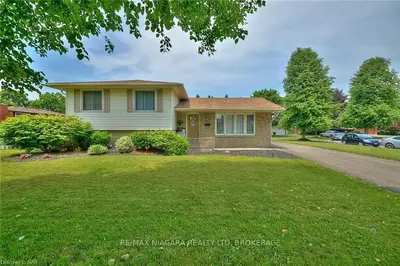 8 Wiltshire Boulevard, Welland, On L3c 5z6