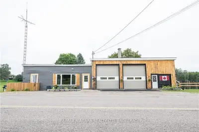 Detached in Frontenac