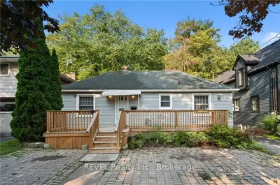 5707 Brookfield Avenue, Niagara Falls, On L2g 5p9