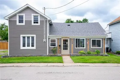 24 Church Street, Port Colborne, On L3k 2m4