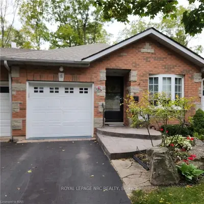 16 Kinsman Court, Pelham, On L0s 1e3