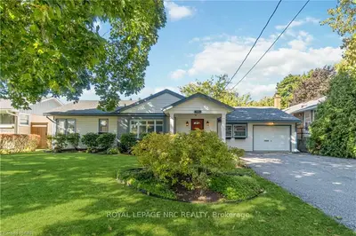 15 Mackie Street, St. Catharines, On L2n 5n6