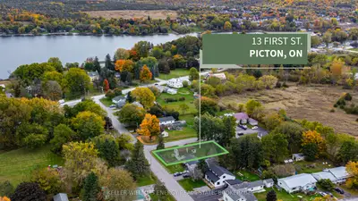 Detached in Prince Edward County