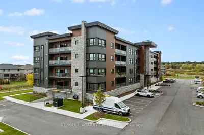 Condo Apartment in Pelham