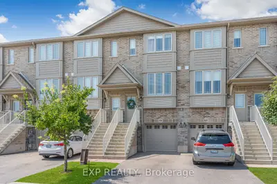 Att/Row/Townhouse in Hamilton