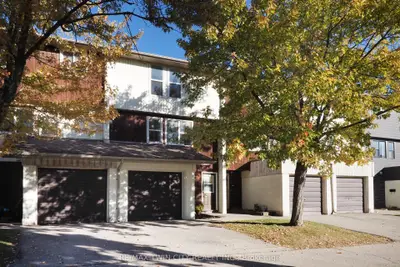 Condo Townhouse in Cambridge