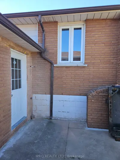 Detached in Hamilton