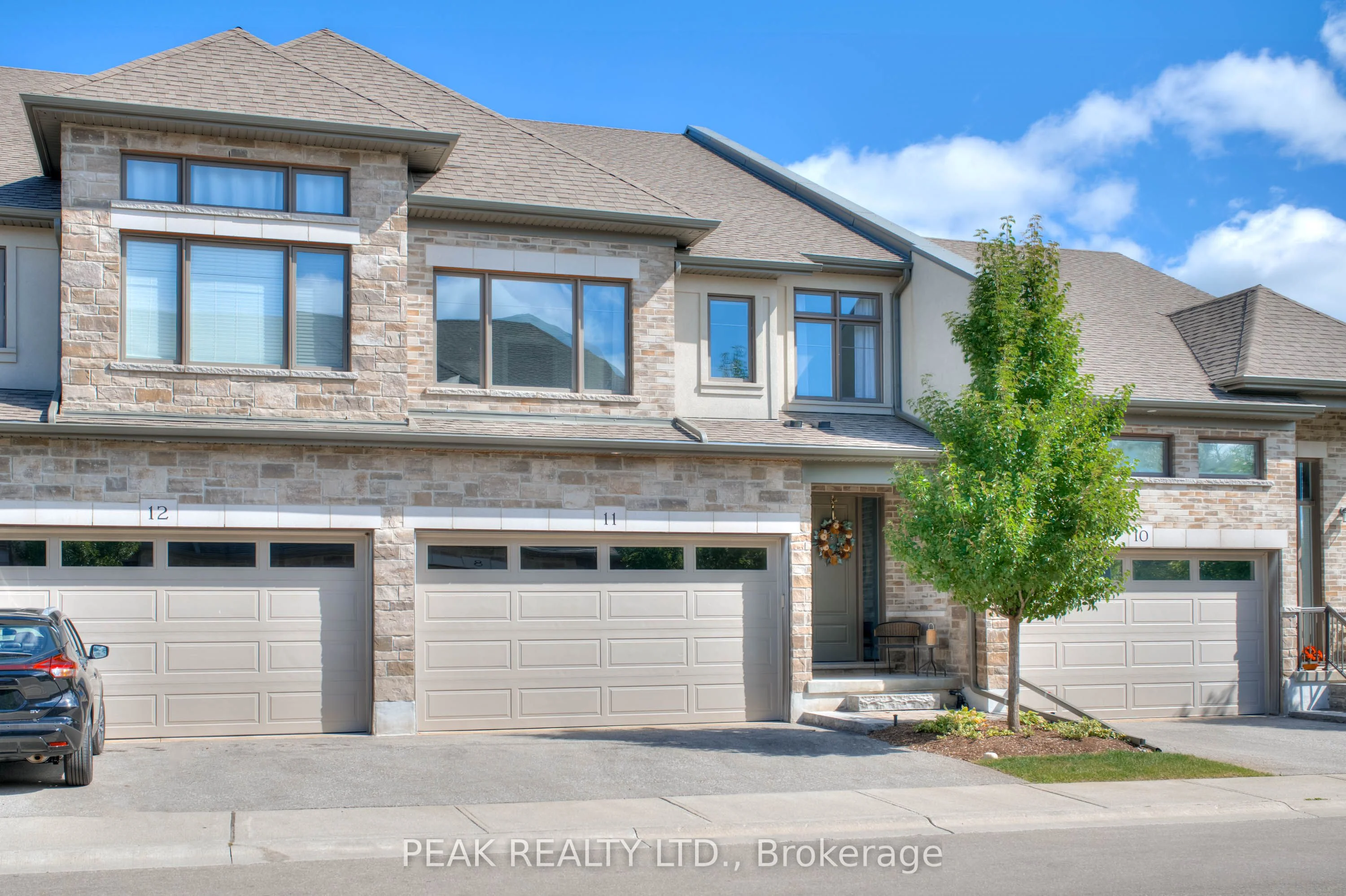 Condo Townhouse in Waterloo