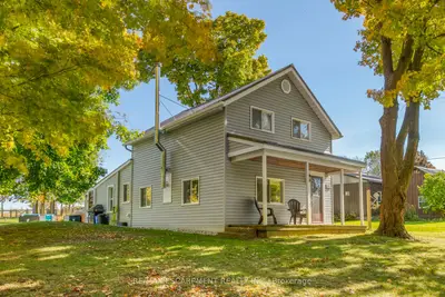 Detached in Haldimand