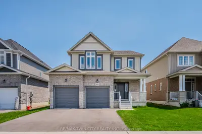 Detached in Stratford