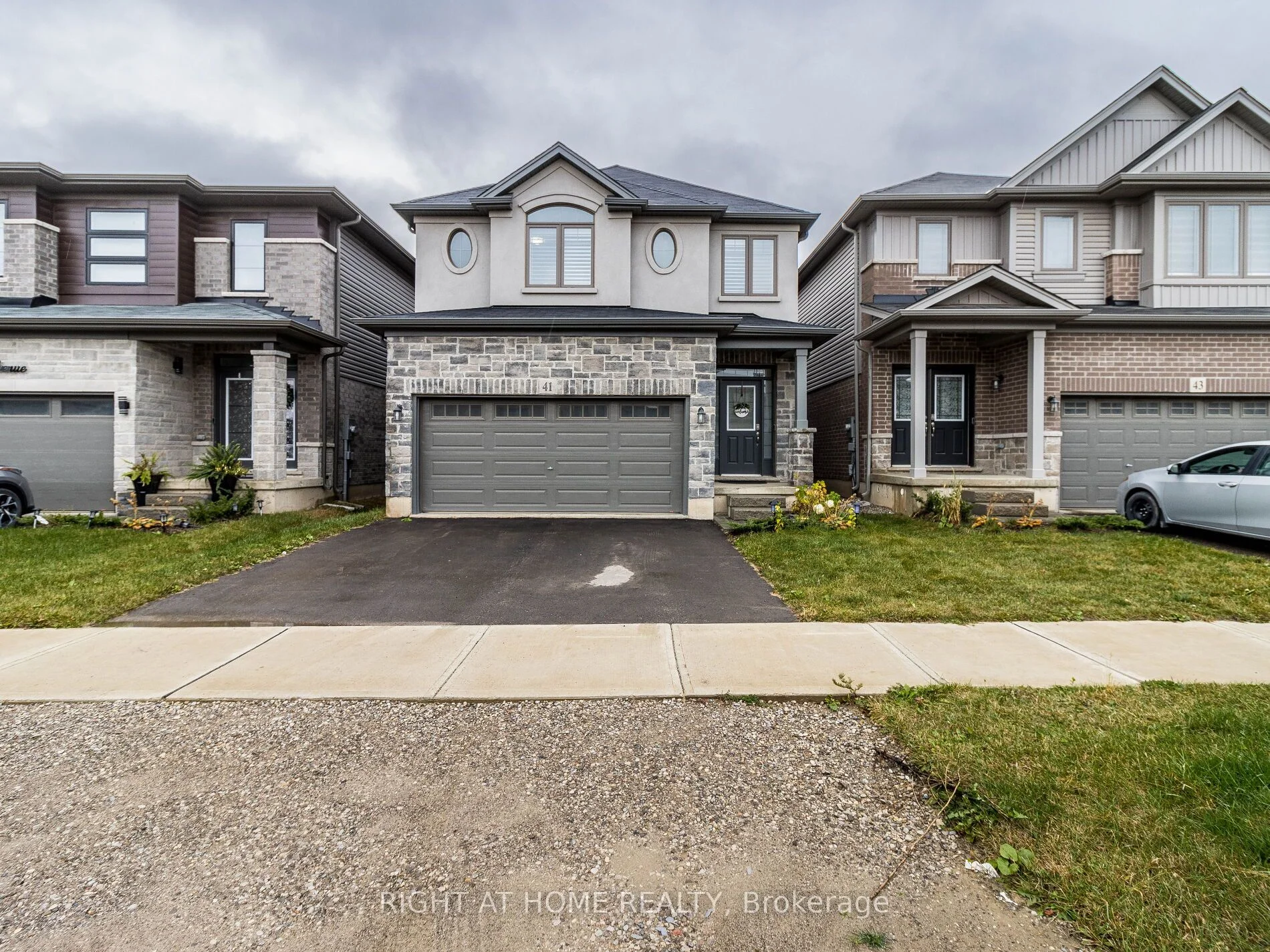 41 Amos Avenue, Brantford, On N3t 5l5