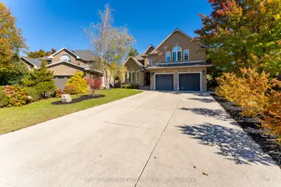 Detached in Hamilton