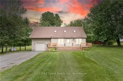 Detached in Stone Mills