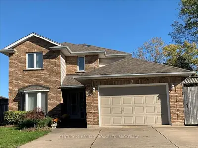 Detached in Welland