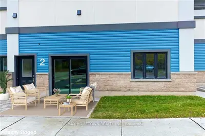 7829 Kent Boulevard 2, Brockville, On K6v 7j9