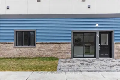 7829 Kent Boulevard 5, Brockville, On K6v 7j9