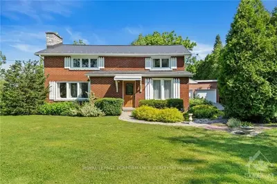 15907 Manning Road, South Stormont, On K0c 1m0