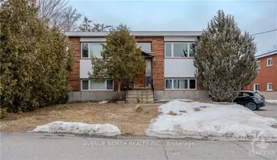 553 BRUNEL Street, Manor Park - Cardinal Glen and Area, ON K1K 2G5