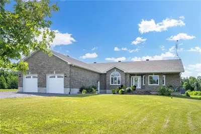 14936 Sandtown Road, South Stormont, On K0c 1y0